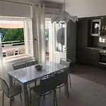 Апартаменти Sokol Макарська