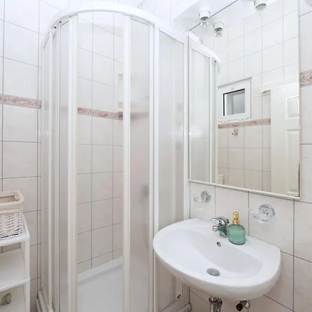 Sokol Apartment Makarska
