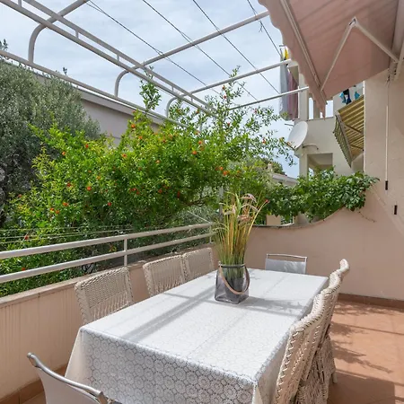 Sokol Apartman Makarska